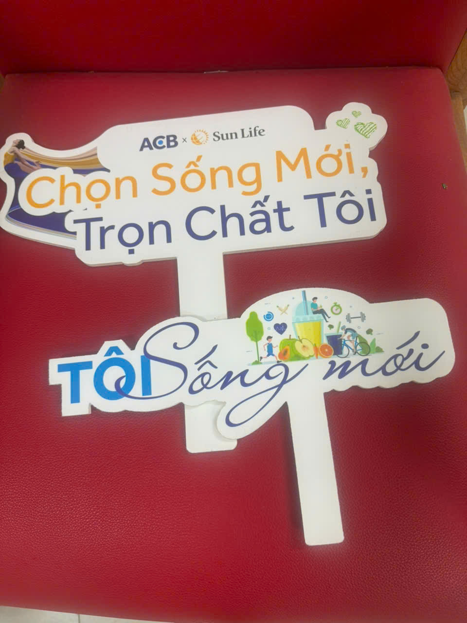 HASTAG CẦM TAY